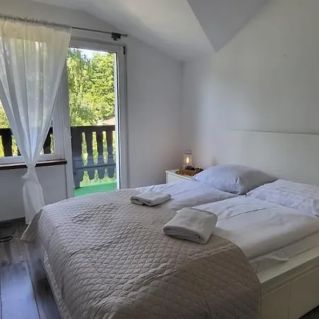 Aparthotel 300 Mil 4*