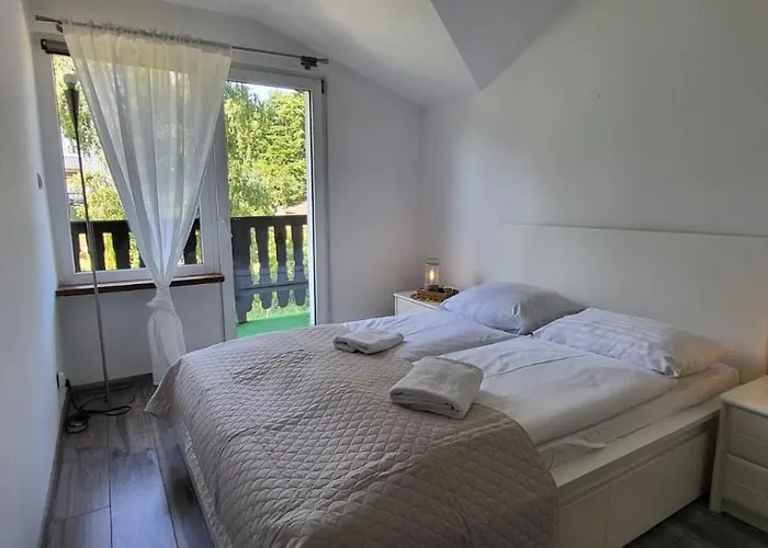 Aparthotel 300 Mil 4*